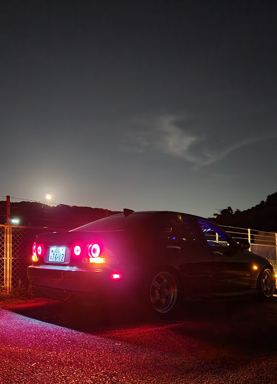 アルテッツァのドライブ・夕焼けと愛車・月と愛車に関するカスタム事例の投稿画像40枚目