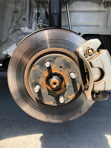 ヴィッツ Ncp131のブレーキローター ブレーキパット面取り パッド 面取り ブレーキ鳴き止め Diyに関するカスタム メンテナンスの投稿画像 車 のカスタム情報はcartune