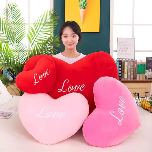 Title 1, Cuscino personalizzato con amore per ragazze. U...