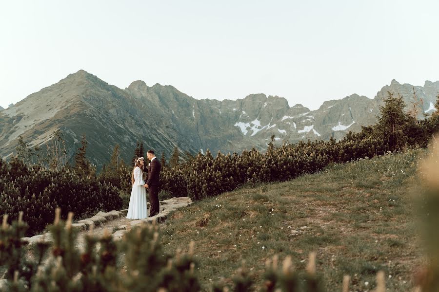 Fotografer pernikahan Damian Piasecki (piaseckidamian). Foto tanggal 5 Juli 2022