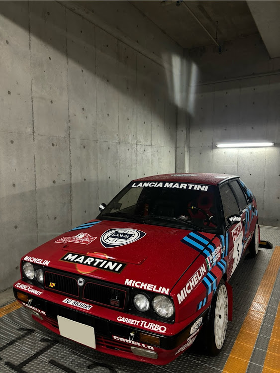 デルタのLANCIA  DELTA integrale 16V・MARTINI・DIESEL・prototypeに関するカスタム事例の投稿画像1枚目