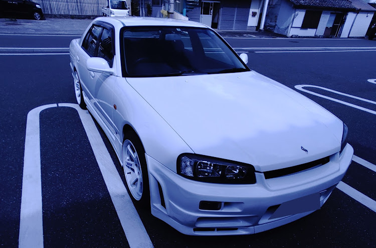 スカイラインの暑い、、暑いぞおおお！！・洗車に関するカスタム事例の投稿画像1枚目
