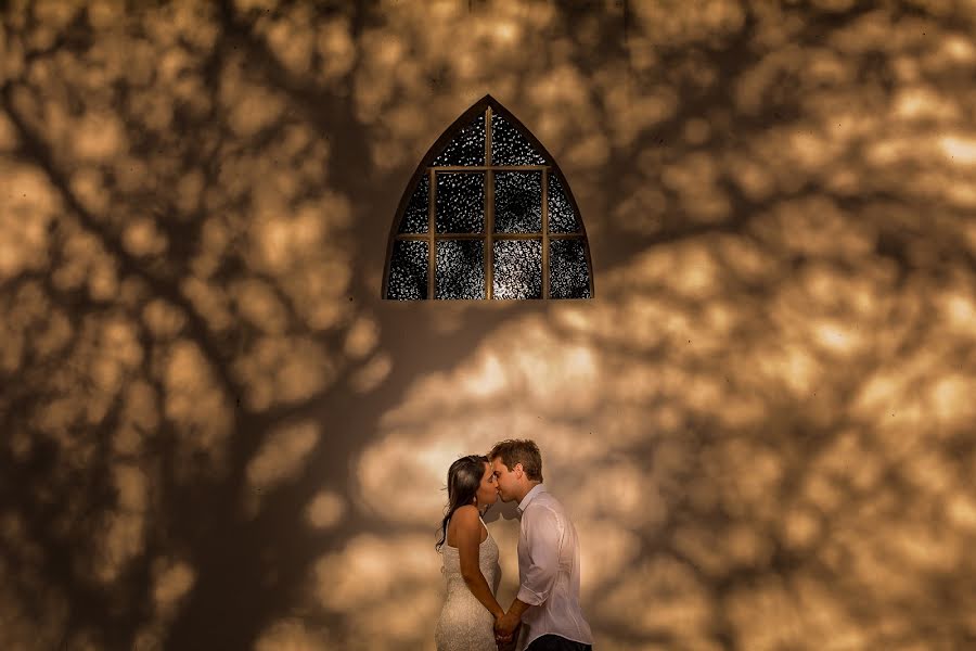 Fotógrafo de casamento Leonardo Carvalho (leonardocarvalh). Foto de 13 de junho 2018