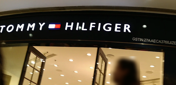 Tommy Hilfiger photo 