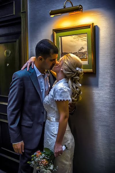 Fotógrafo de bodas Sergey Salmanov (photosharm). Foto del 20 de noviembre 2015