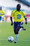 Daniel Mudau on the attack for Sundowns.