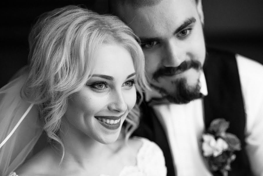 Wedding photographer Dmitriy Yurash (luxphotocomua). Photo of 6 February 2018