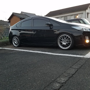 プリウス ZVW30