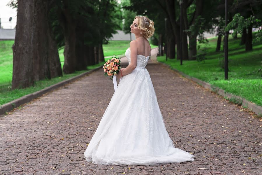 Fotógrafo de casamento Oleg Batenkin (batenkin). Foto de 4 de agosto 2019