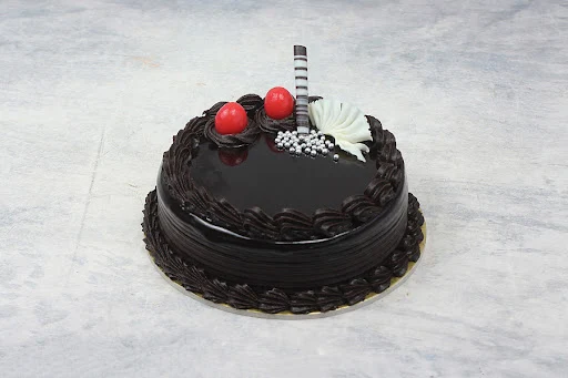 Chocolate Truffle Cake Eggless