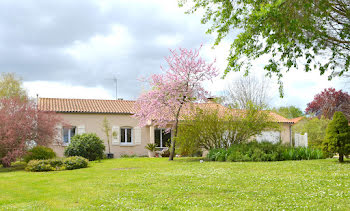 maison à Thuré (86)