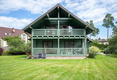 House with garden and terrace 4