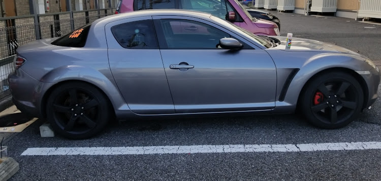 RX-8のDIY・ホイール塗装・ブレーキキャリパー塗装に関するカスタム事例の投稿画像4枚目