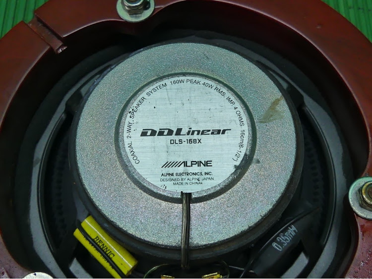 ランサーエボリューションのスピーカー交換・ALPINE・KENWOOD・エーモン工業 制振吸音シート・エーモン工業 防音テープに関するカスタム事例の投稿画像5枚目