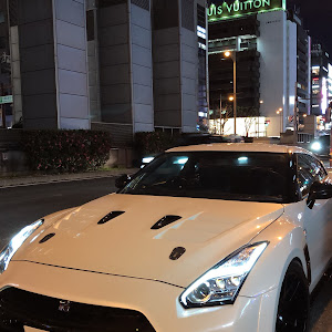 NISSAN GT-R R35