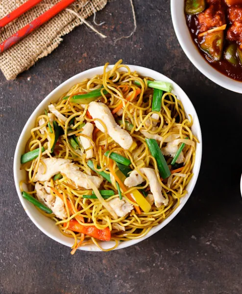 Chicken Hakka Noodles