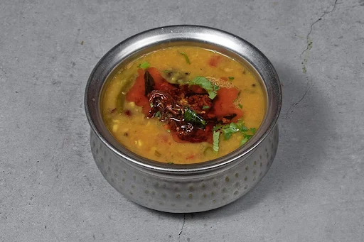 Hariyali Dal Tadka