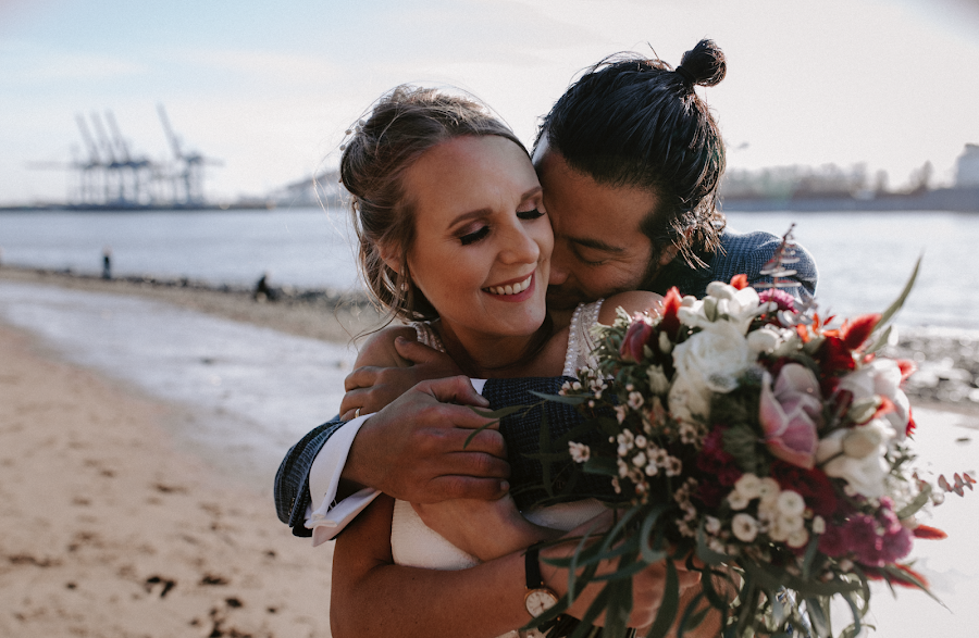 Fotografo di matrimoni Louisa Schlepper (ihrsagtja). Foto del 5 aprile 2021