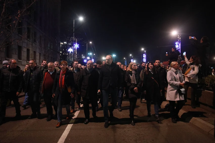 EU: Nasilje na protestima u Srbiji neprihvatljivo, istražiti izborne neregularnosti