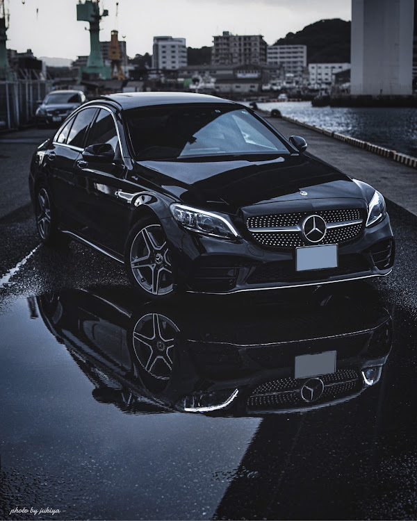 Cクラス セダンのMercedes-Benz・福岡・ドライブ・Mercedes-AMG・w205 ローレウスエディションに関するカスタム事例の投稿画像1枚目