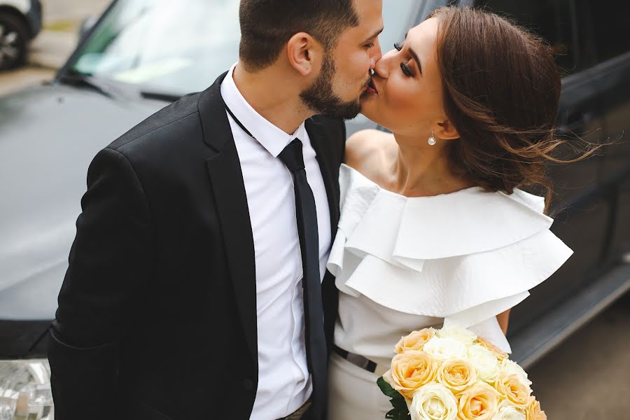 Fotógrafo de bodas Zhenya Istinova (mrsnobody). Foto del 25 de octubre 2017