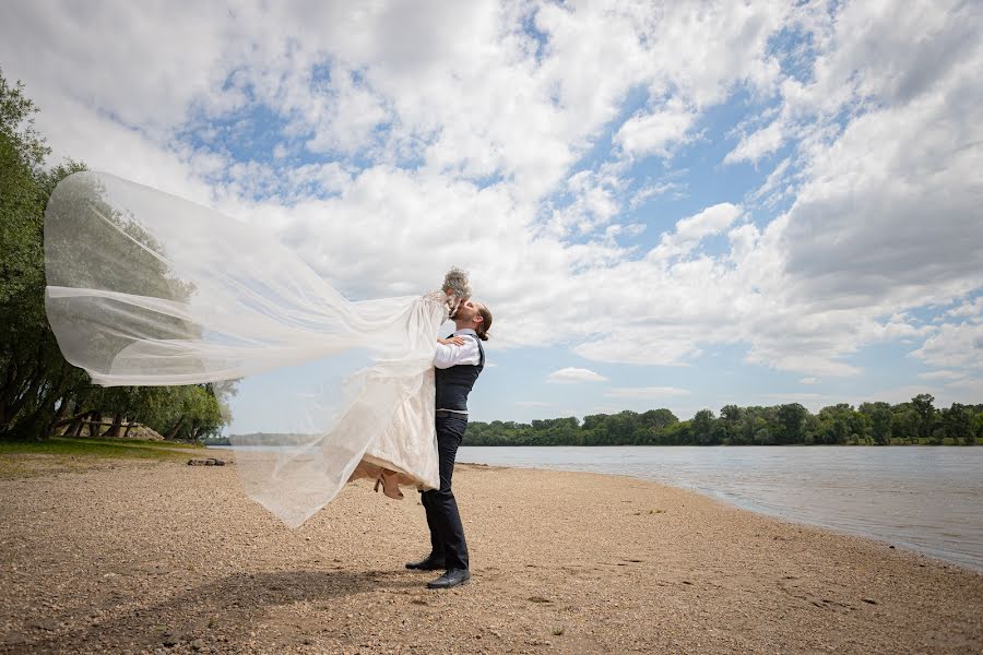 Fotógrafo de bodas János Bosnyák (bosnyakjanos). Foto del 7 de febrero 2023