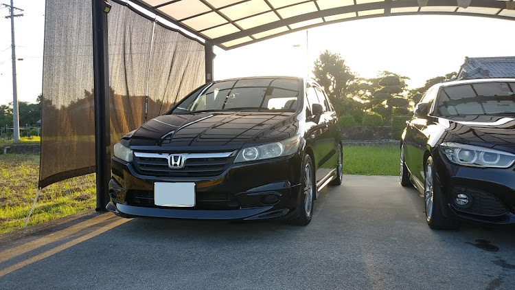 ストリームの点検・洗車・まだまだ乗りますよ〜に関するカスタム事例の投稿画像1枚目