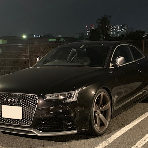 RS5 クーペ