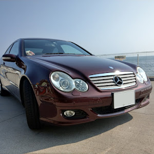 Cクラス スポーツクーペ W203