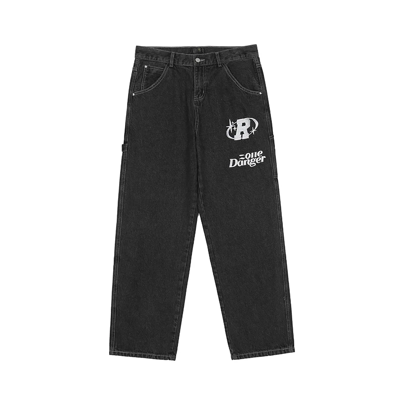 Jeans casuais unissex com bordado de letras e lavagem. Confortáveis, estilosos e versáteis, ideais para uso diário. Perfeitos para looks casuais e modernos.