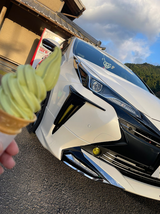 プリウスの#佐賀県嬉野市大字岩屋川内  お茶ちゃ村・#50プリウス後期・#モデリスタフルエアロに関するカスタム事例の投稿画像2枚目
