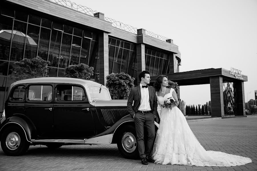 Wedding photographer Bella Markova (bellas). Photo of 26 July 2017