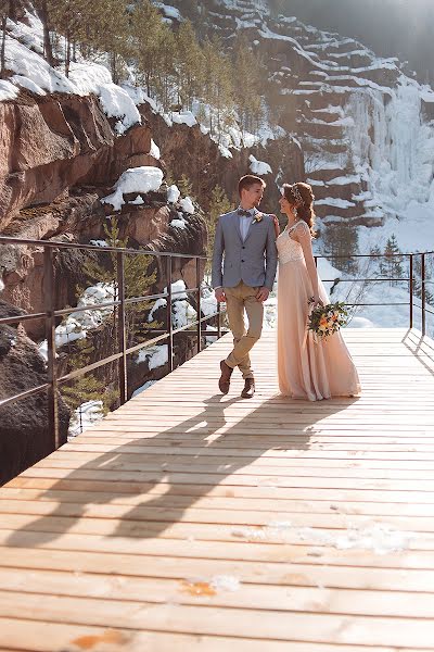 Wedding photographer Alena Babushkina (bamphoto). Photo of 24 March 2017