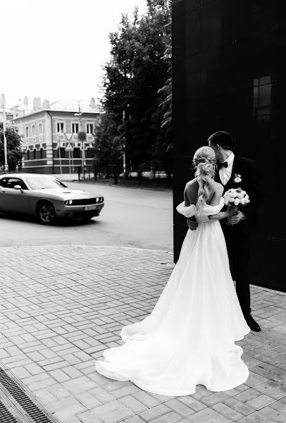 Wedding photographer Olga Cekhovaya (ponfi). Photo of 15 June 2023