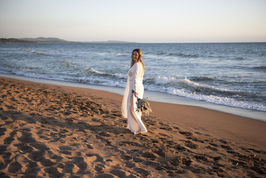 Fotógrafo de casamento John Giannopoulos (giannisgianopou). Foto de 3 de outubro 2022