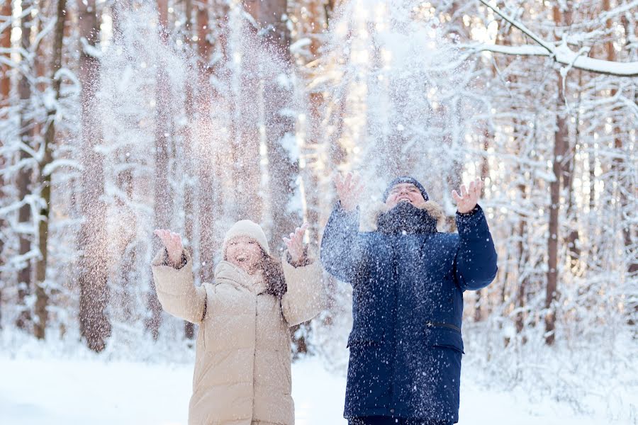 Wedding photographer Dasha Kapitanova (kapitanovafoto). Photo of 22 December 2021