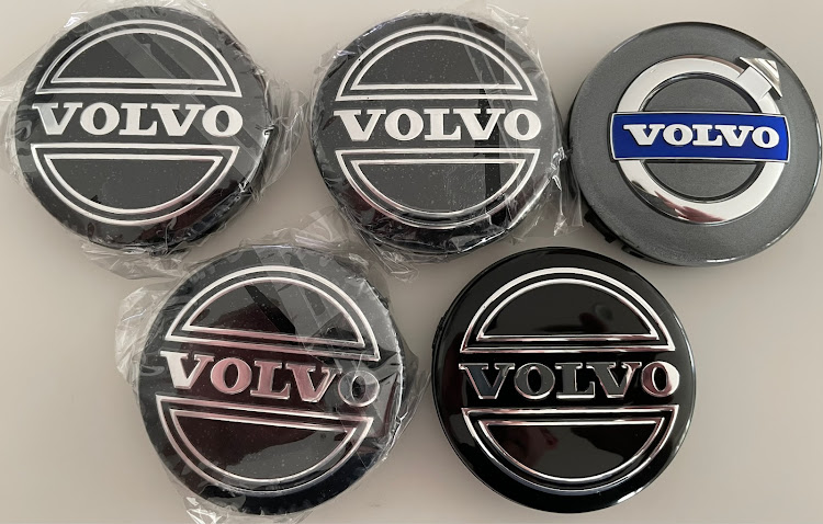 V40のホイール・スタッドレス・センターキャップに関するカスタム事例の投稿画像7枚目