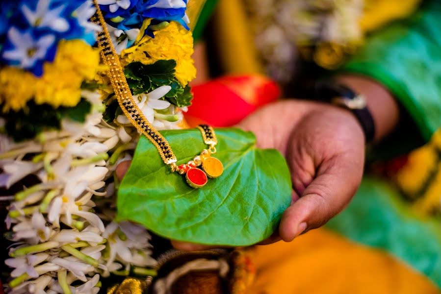 Fotografo di matrimoni Bhavesh Shinde (bhaveshshinde). Foto del 10 dicembre 2020