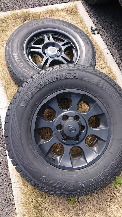 4ランナーの4×4・四駆・タイヤ、ホイール交換に関するカスタム事例の投稿画像3枚目