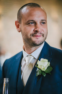 Fotografo di matrimoni Amy Jordison (amyjordisonphoto). Foto del 19 agosto 2019