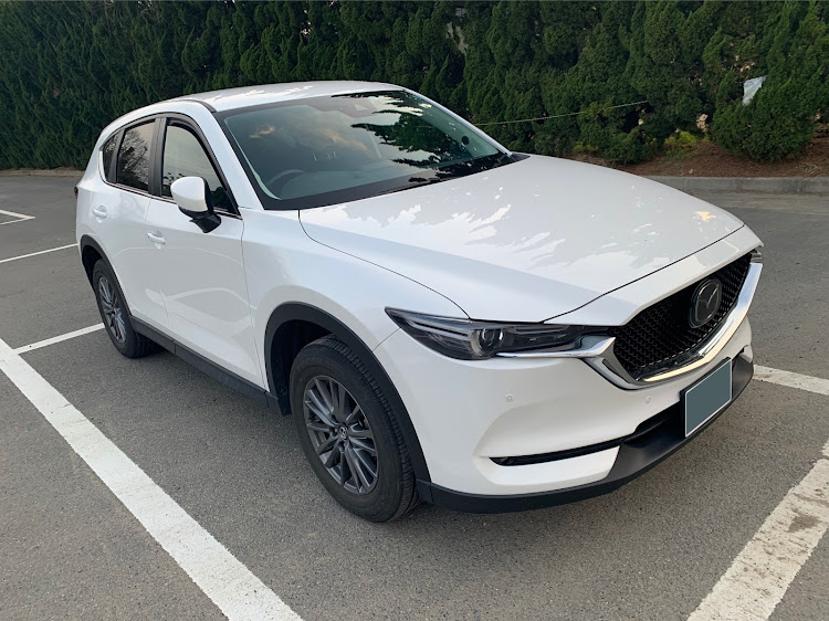 CX-5のマーチ・日産・アルファロメオ・ステルビオ・MAZDAに関するカスタム事例の投稿画像3枚目