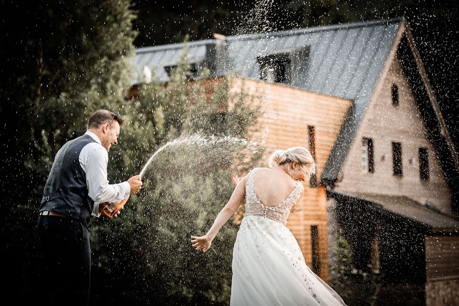 Fotografo di matrimoni Kamila Hojníková (kihary). Foto del 11 agosto 2021