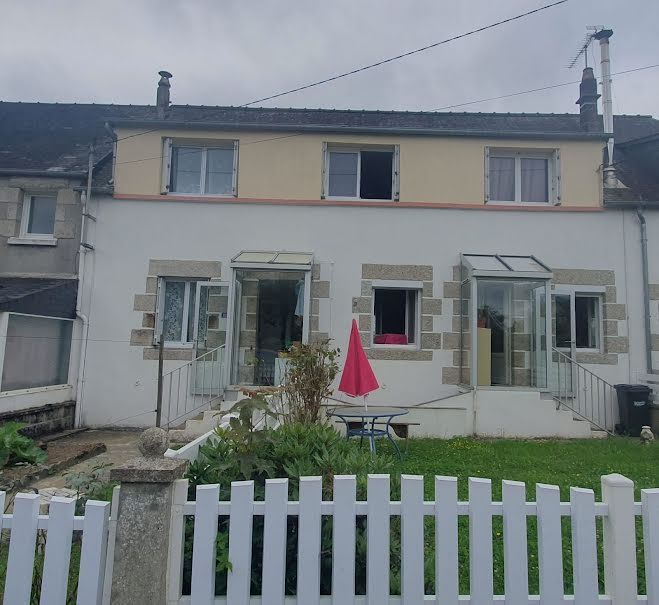 Vente maison 6 pièces 108 m² à Callac de bretagne (22160), 89 900 €