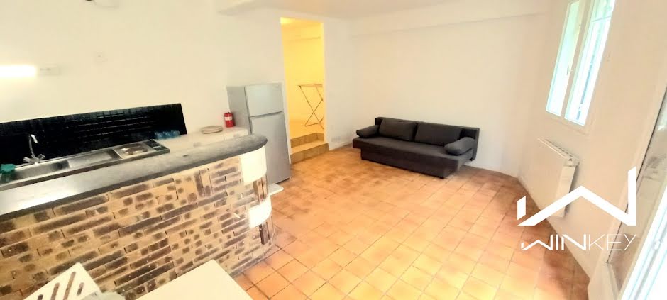 Location meublée appartement 1 pièce 29 m² à Mantes-la-Jolie (78200), 550 €