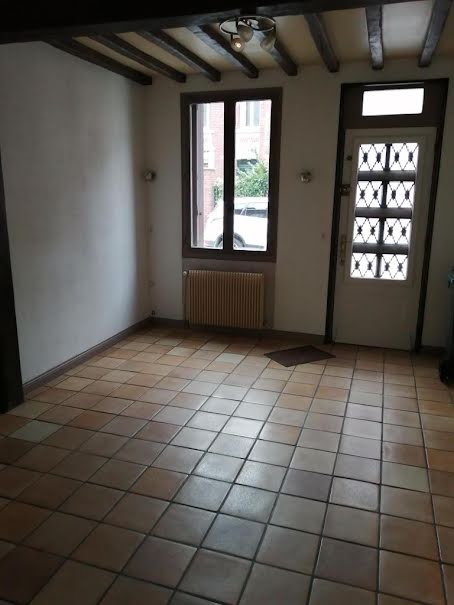 Location  maison 4 pièces 85 m² à Rouen (76000), 890 €