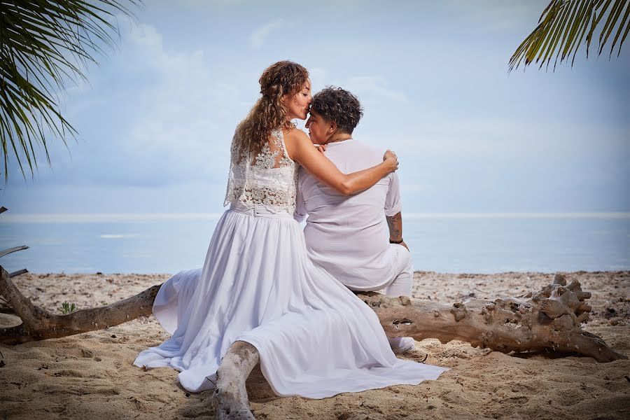 Fotografo di matrimoni Carlos Dzib (carlosdfarhiel). Foto del 25 febbraio 2022