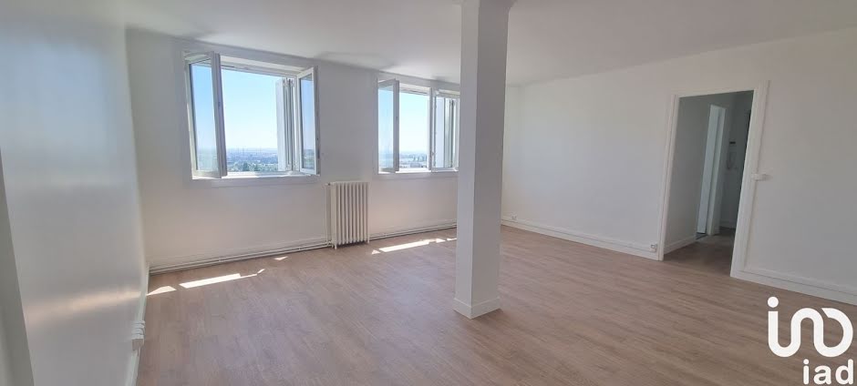 Vente appartement 5 pièces 90 m² à Villiers-le-Bel (95400), 168 500 €