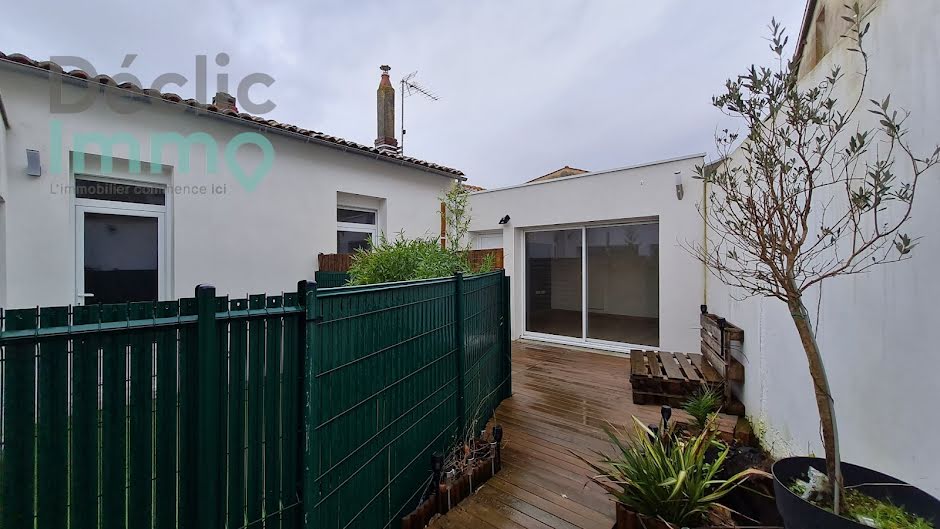 Vente maison 9 pièces 126 m² à La Rochelle (17000), 485 000 €