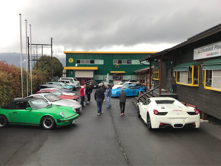 458スパイダーのカフェセブンに関するカスタム事例の投稿画像2枚目