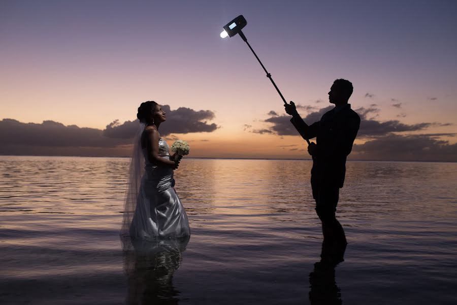 Fotógrafo de casamento Kendy Mangra (mangra). Foto de 19 de janeiro 2018